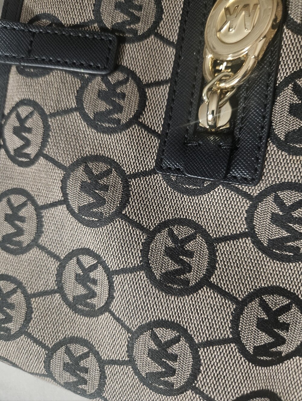 ❤️💞Women Michael Kors Black Logo Signature Tote Bag - Preowned❤️‍🩹💞 - Picture 12 of 15